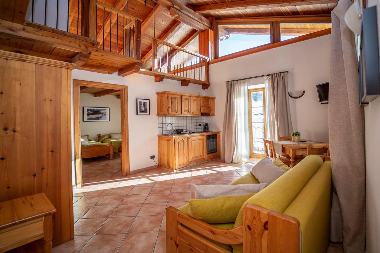 Residence Cascina Genzianella Oulx Eksteriør billede